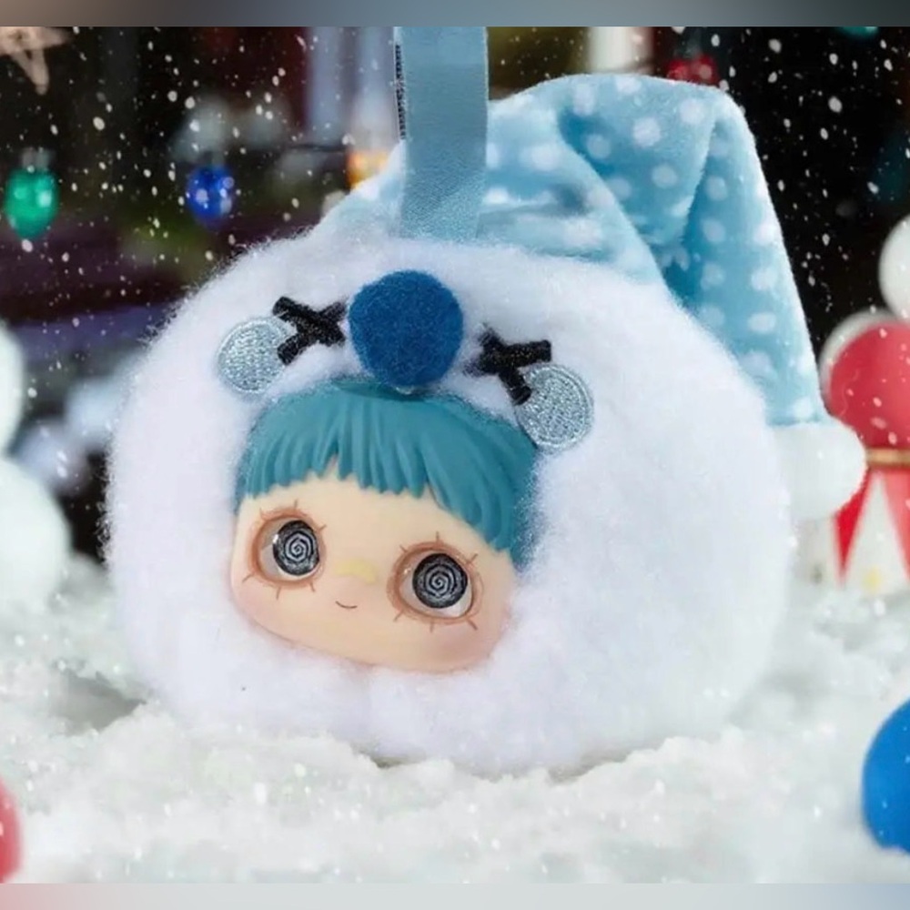 MayMei Crazy Circus Series Plush Blind Box. HYPNOTIC DREAMER - Confirmed